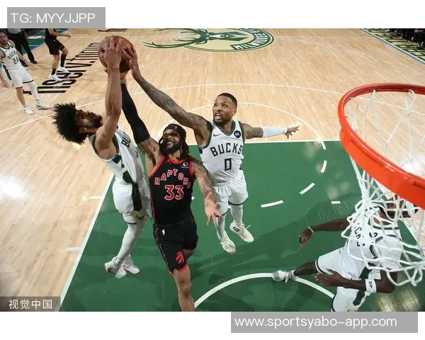 周五竞彩篮球分析:雄鹿状态回暖能否逆袭尼克斯防守隐忧需警惕 周五竞彩篮球分析:雄鹿状态回暖能否逆袭尼克斯防守隐忧需警惕