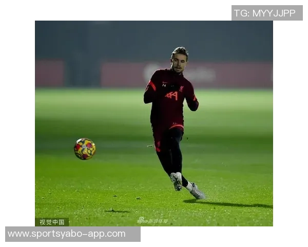 赫拉芬贝赫谈与柯蒂斯琼斯搭档默契期待球队延续良好状态 赫拉芬贝赫谈与柯蒂斯琼斯搭档默契期待球队延续良好状态